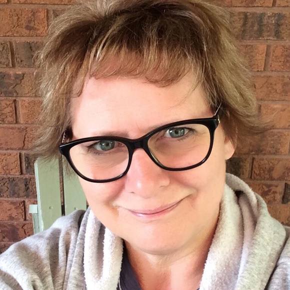 Meet your Posher, Kelly - Picture 1 of 1